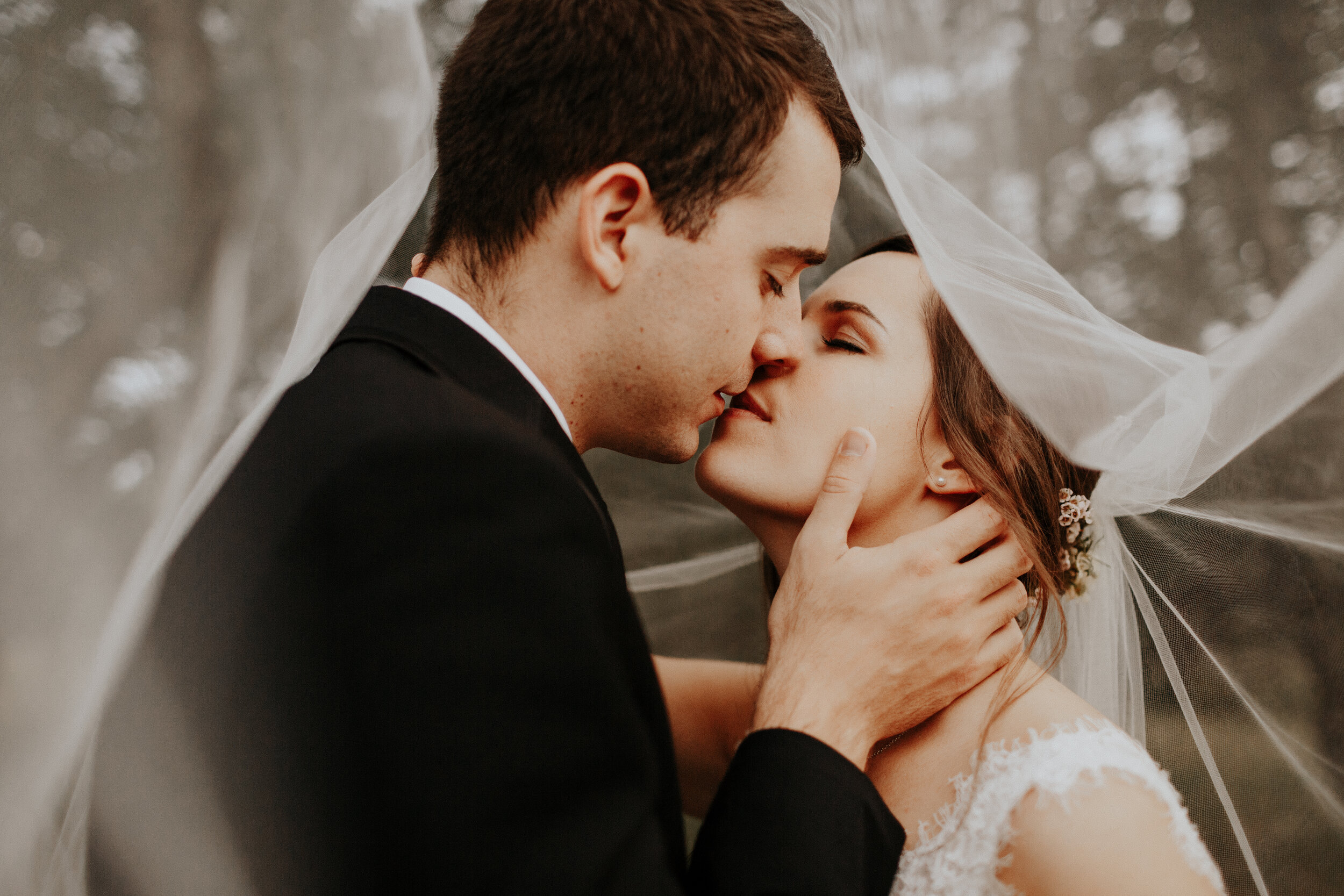 Top 10 Marriage Blogs To Follow For Support & Guidance