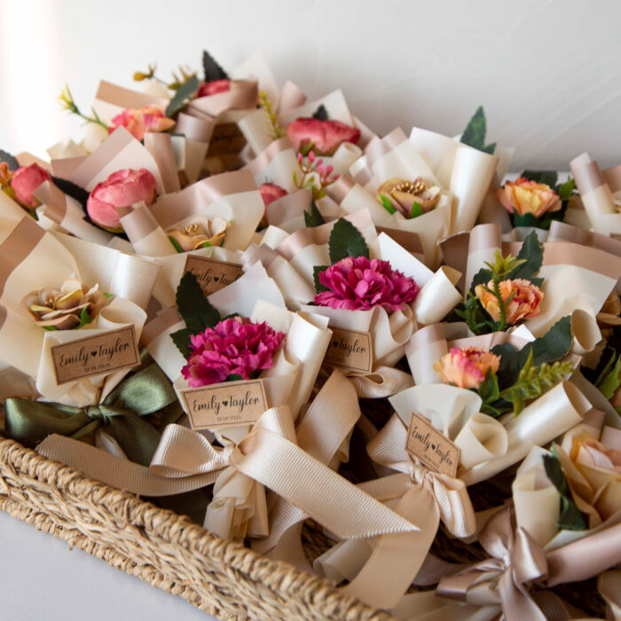 personalized flowers for guests